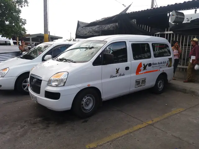 Vehículo de la flota Flota Huila 9